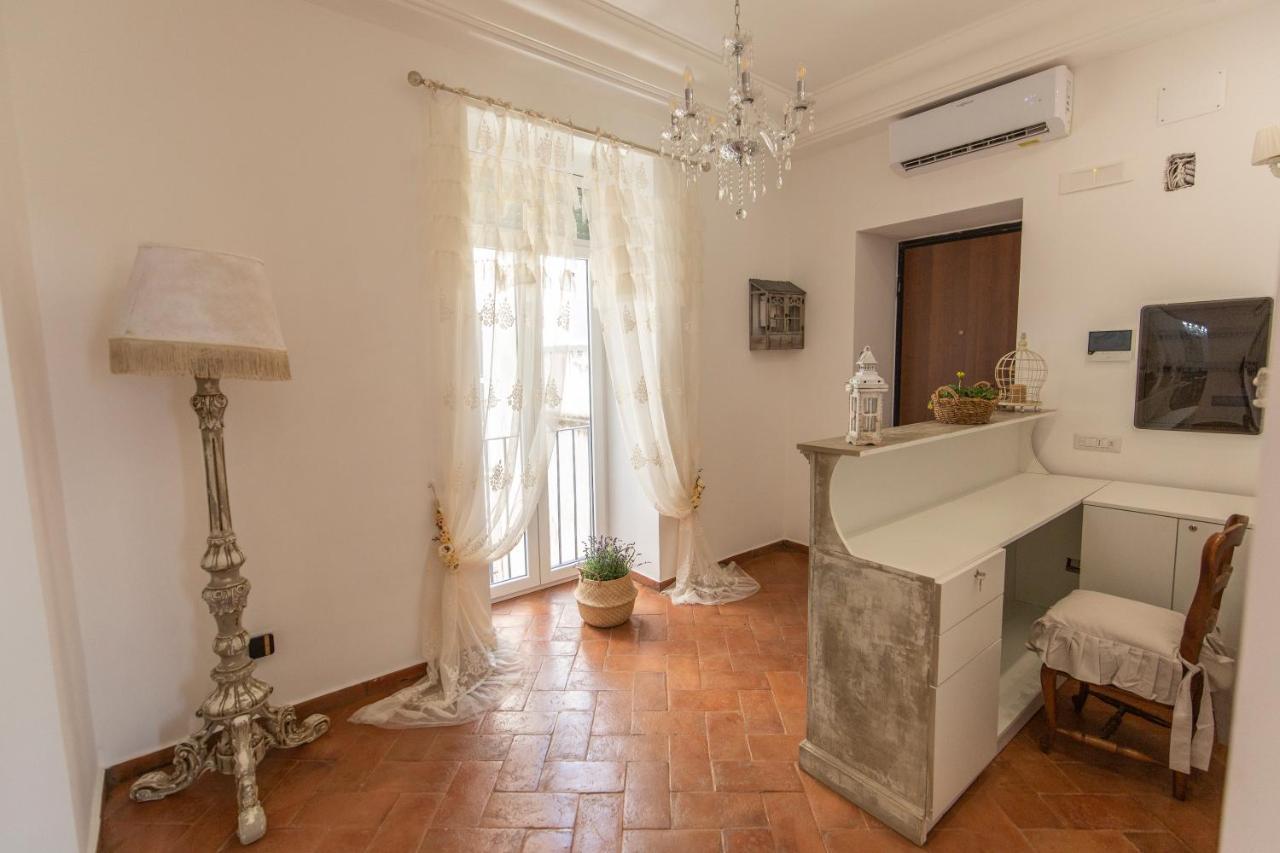 B&B Dimora Mazzarino Napoli Eksteriør bilde