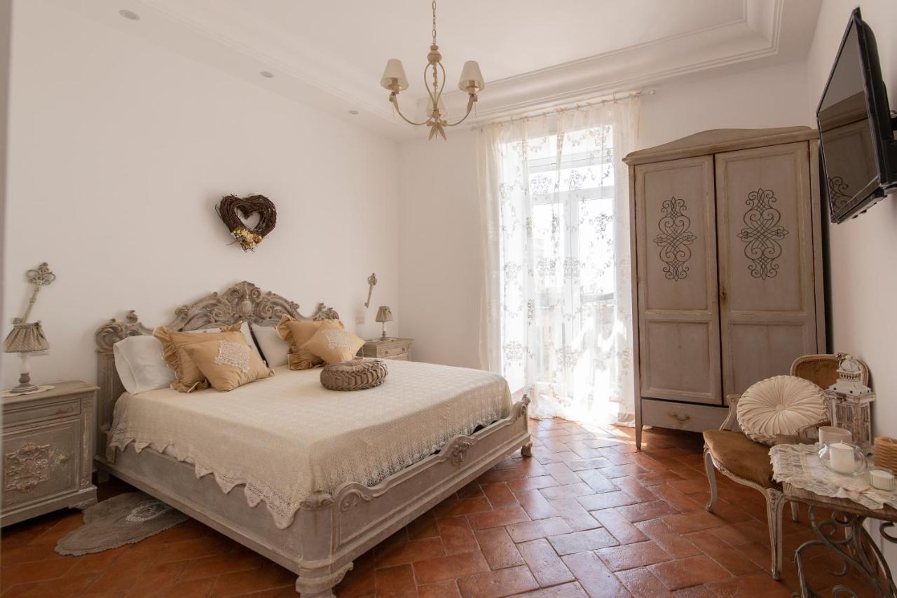 B&B Dimora Mazzarino Napoli Eksteriør bilde